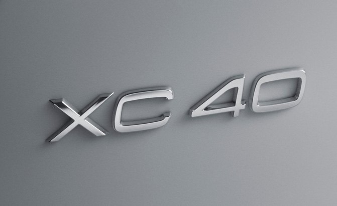 Naujasis „Volvo XC40“ kompaktiškas visureigis debiutuos kitą savaitę