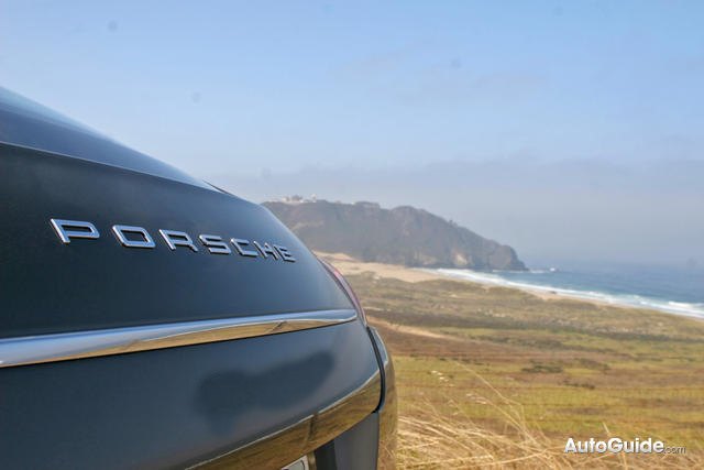 „Porsche“ abejoja „Volkswagen“ susijungimu
