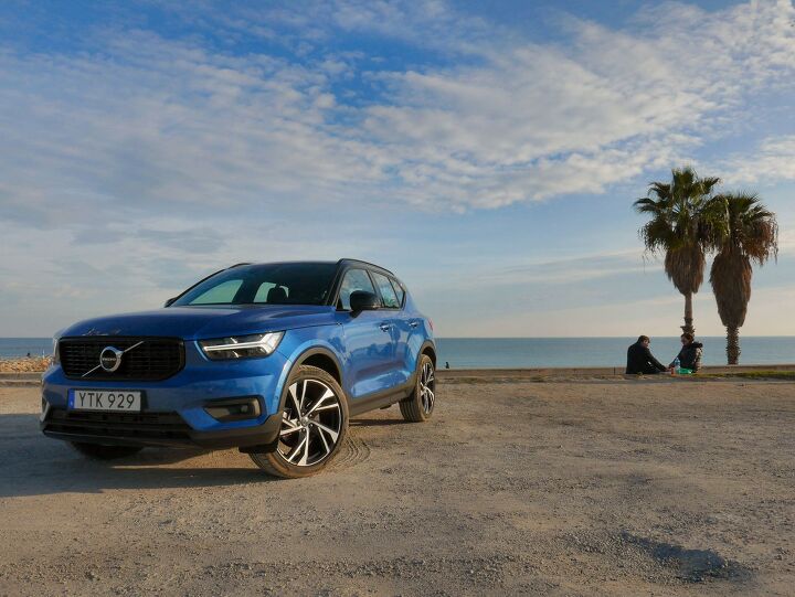 „Volvo XC40“ apžvalga ir pirmasis važiavimas