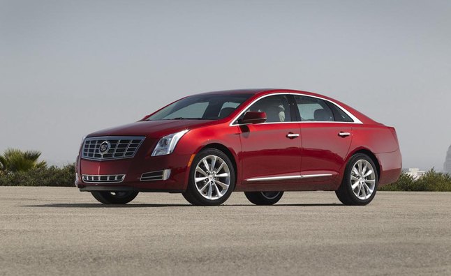 „Cadillac XTS-V“ – ne išeitis, hibridu irgi nesitikėkite.