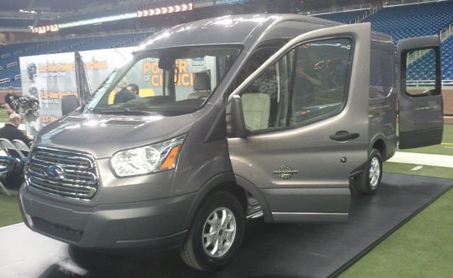 2014 m. „Ford Transit“ pristatytas su „EcoBoost“ ir dyzeliniais varikliais